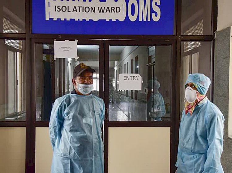 Coronavirus Pandemic: Govt Creates Isolation Wards all over Pakistan.