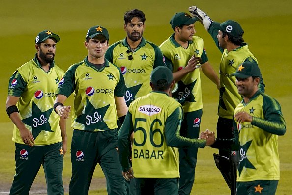 6 Players Of Pakistan Cricket Team Test Positive For Covid