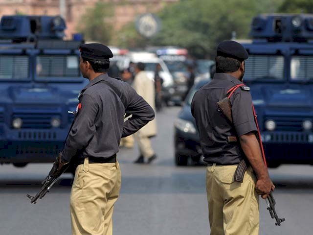 Sindh Police Arrests, The Same Criminal The Fifth Time.